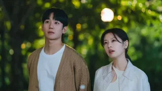 Jung Hae In Addresses Dating Rumours With Love Next Door Co-star Jung So Min: 'There's A Certain Vibe...'